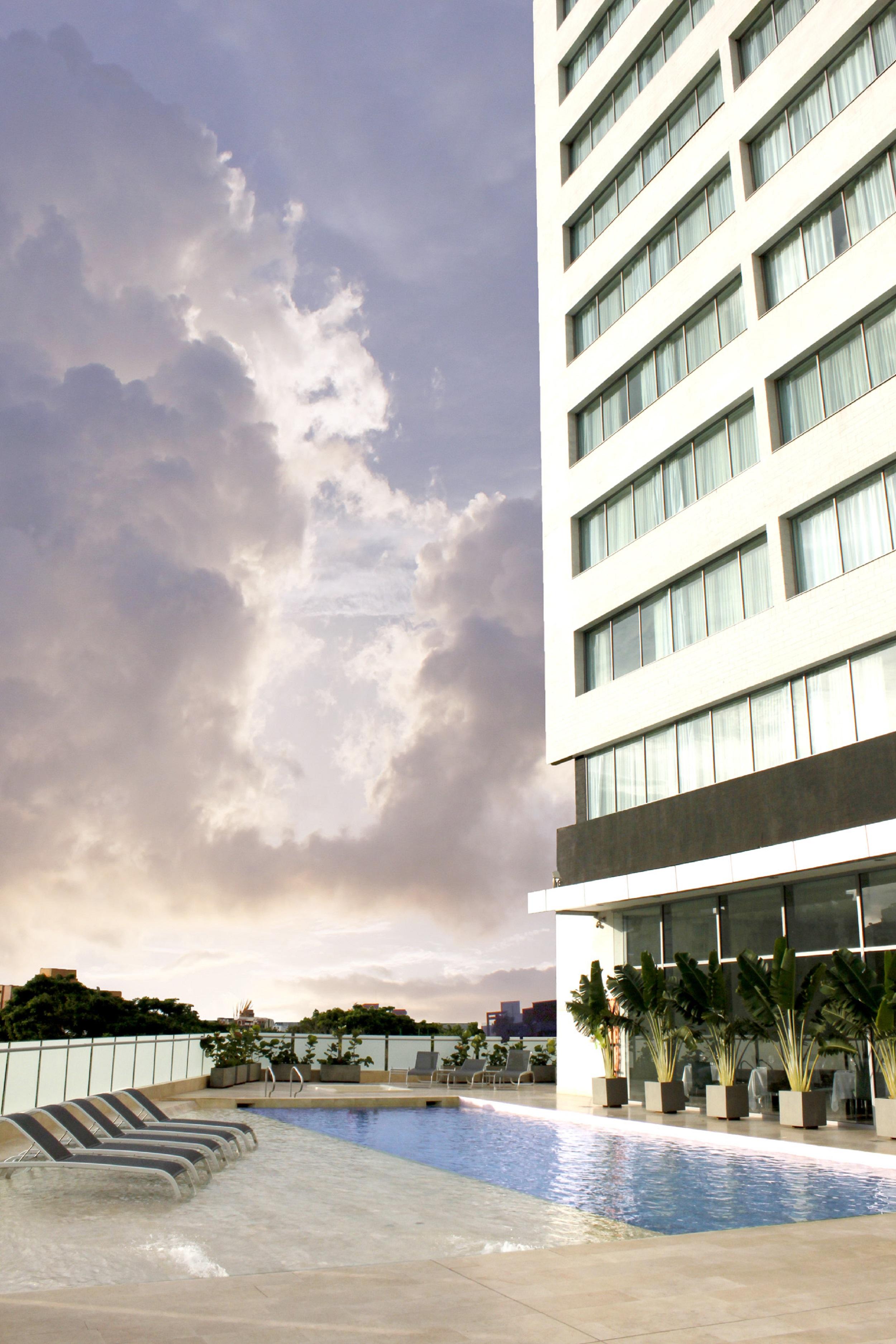 Estelar Alto Prado Barranquilla  Ngoại thất bức ảnh The building of the university