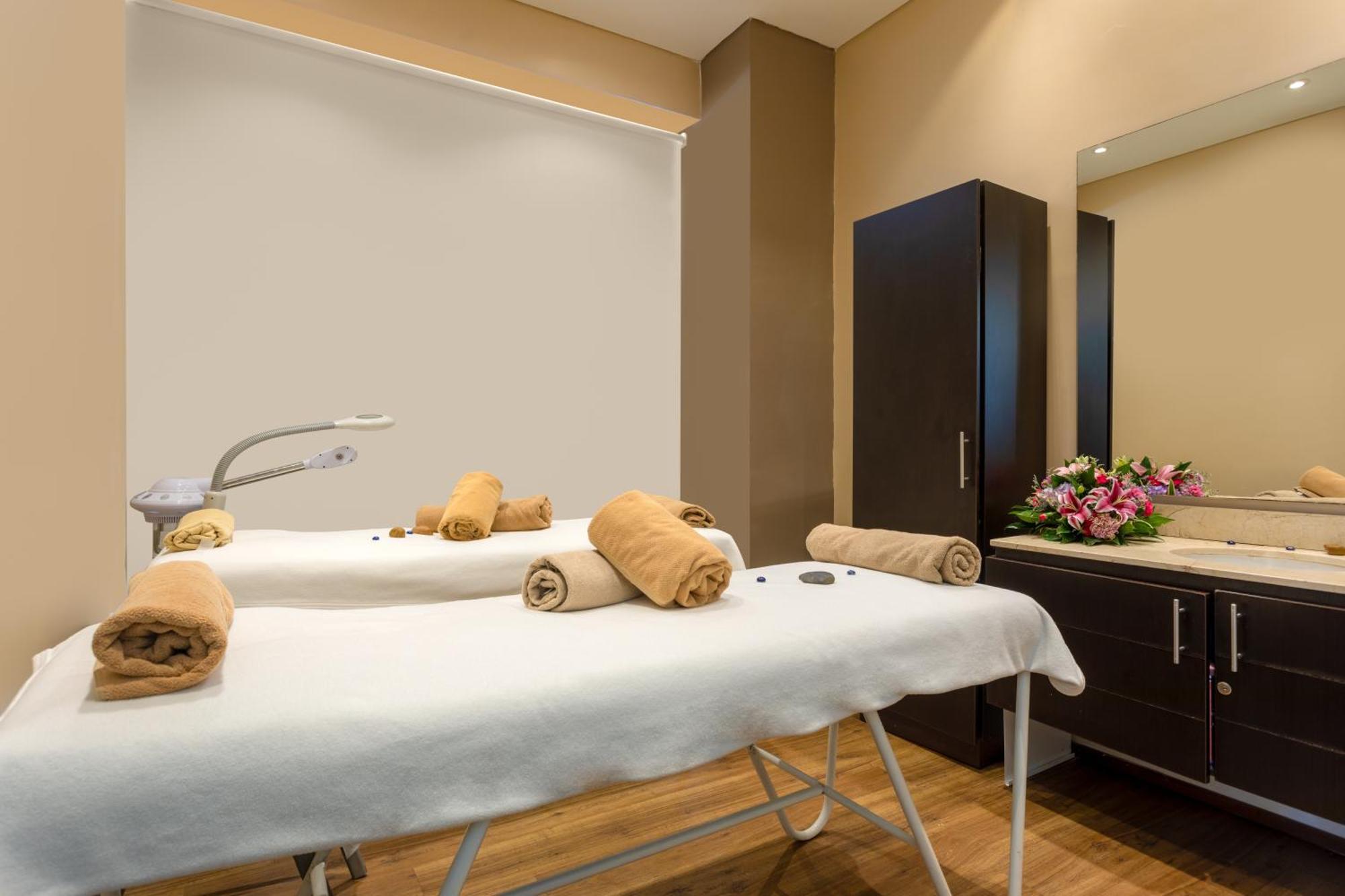 Estelar Alto Prado Barranquilla  Ngoại thất bức ảnh Massage beds
