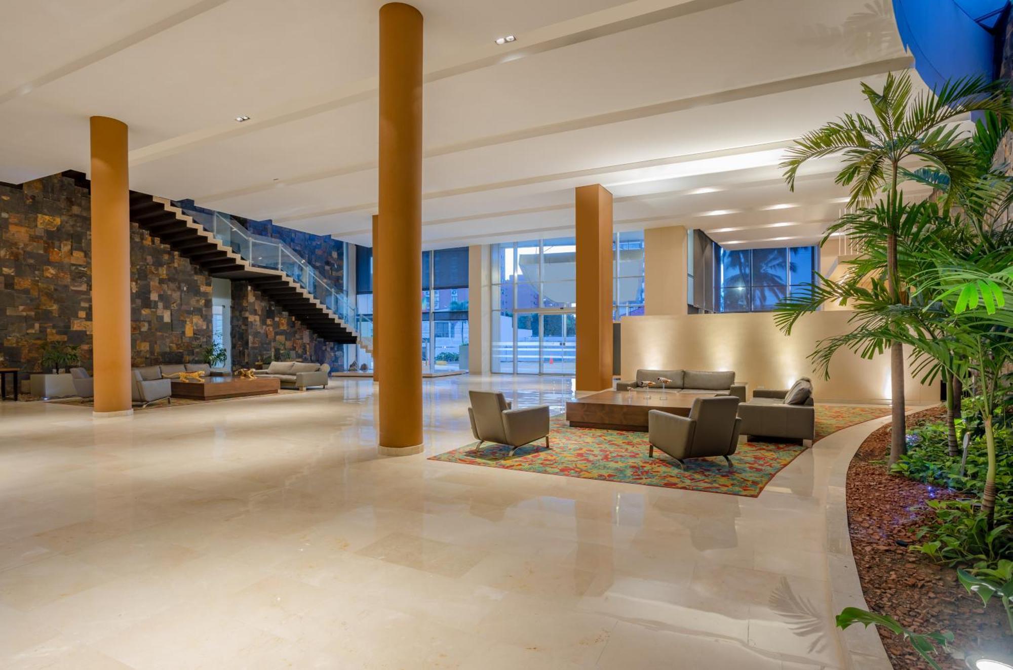 Estelar Alto Prado Barranquilla  Ngoại thất bức ảnh Lobby