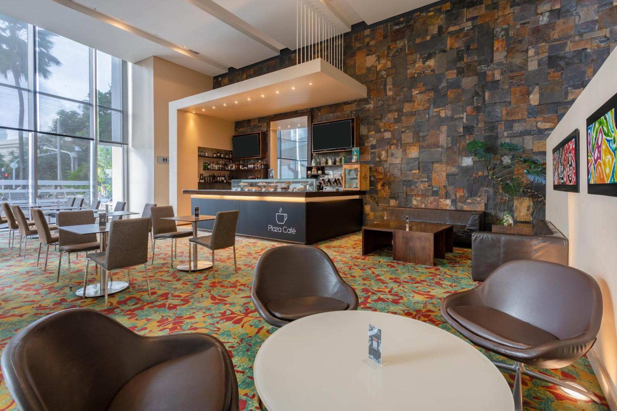Estelar Alto Prado Barranquilla  Ngoại thất bức ảnh The lobby bar
