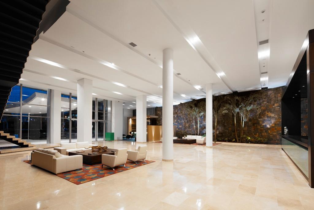 Estelar Alto Prado Barranquilla  Ngoại thất bức ảnh Lobby